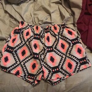 Print shorts size M